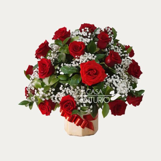 Rosas en Balde de Madera