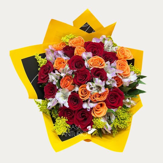 Bouquet de Rosas, Astromelias y Follaje