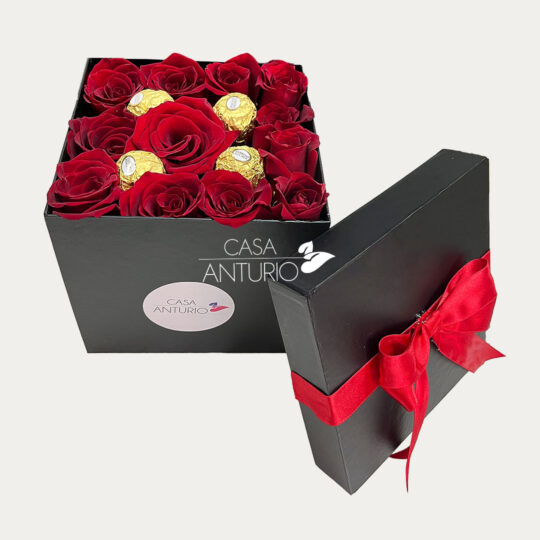 Caja de Rosas y Chocolates