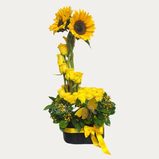 Arreglo de Rosas Amarillas y Girasoles