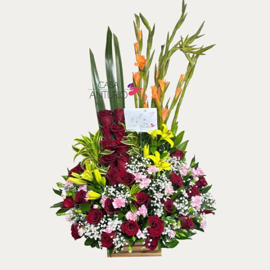 Arreglo de Rosas, Claveles, Perla, Lirios y Gladiolos