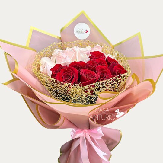 Bouquet de Rosas Rosadas y Rojas