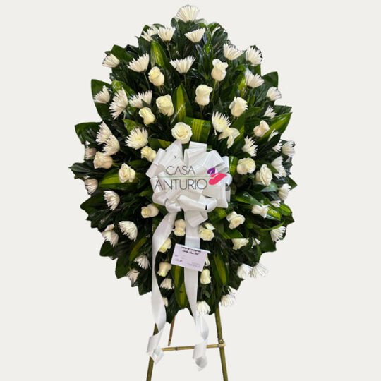 Corona Fúnebre de Rosas, Crisantemos y Masajeana