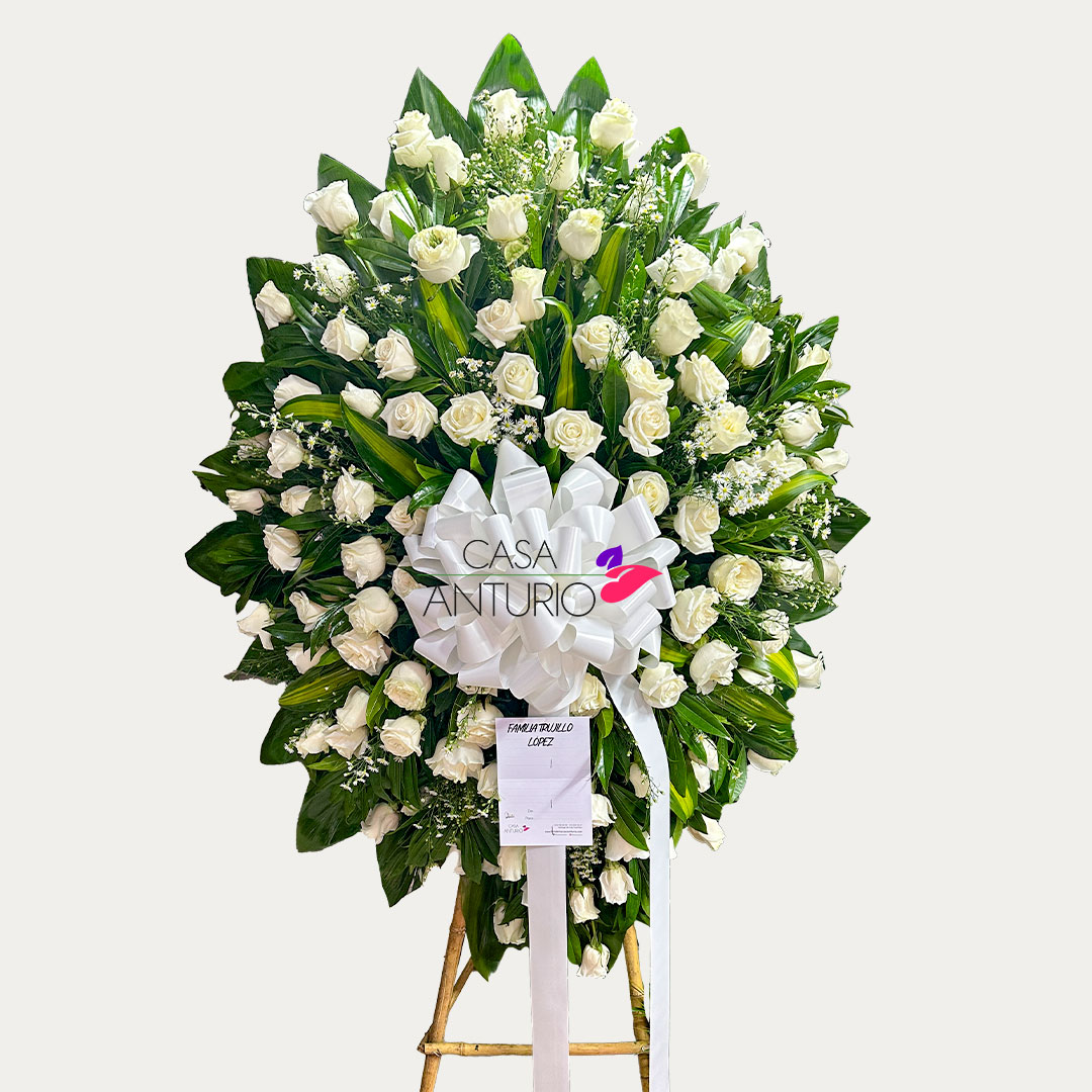 Corona Fúnebre de Rosas Blancas y Montecasino