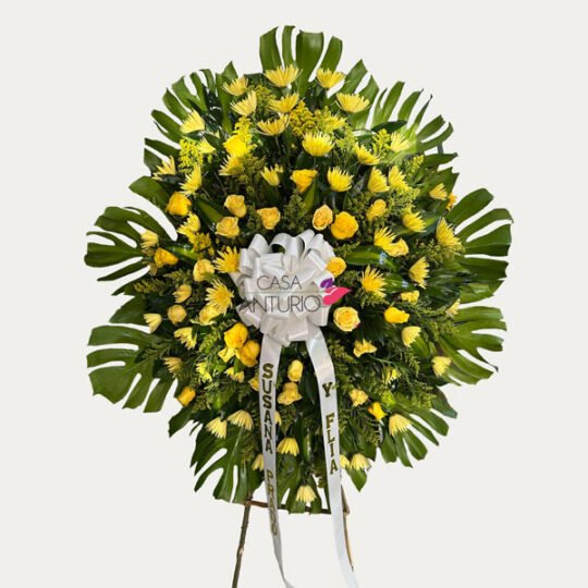 Corona Fúnebre de Rosas Amarillas y Crisantemos Amarillos