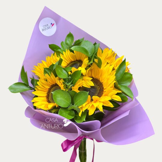 Bouquet de Girasoles y Rusco