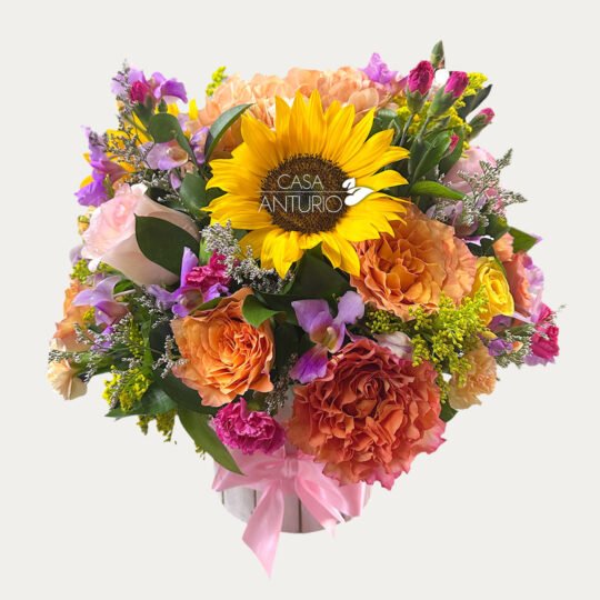 Arreglo de Rosas, Girasoles, Orquideas y Hortensia