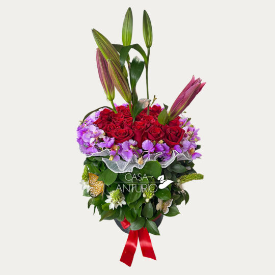 Arreglo de Rosas, Orquideas y Lirios
