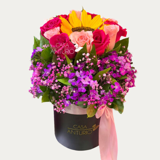 Arreglo de Rosas y Girasol